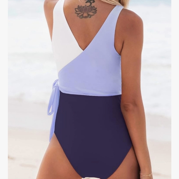 Women's Color Purple White Block Tie Side One Piece Swimsuit Size Midium - Picture 3 of 13